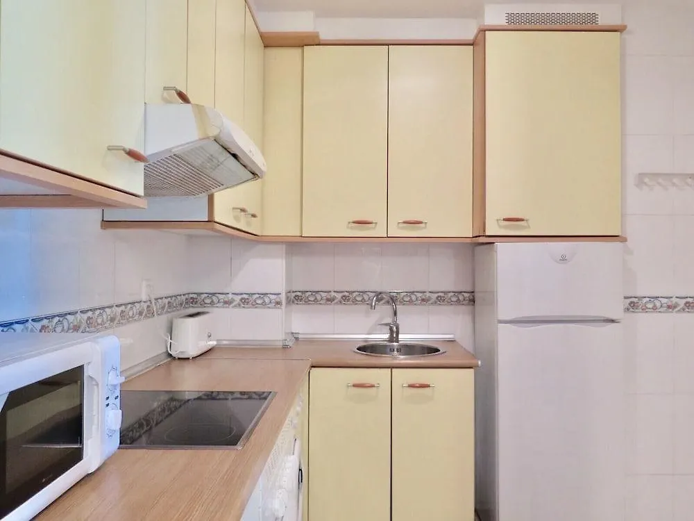 Costa Daurada Apartaments - Larimar Salou 0*,